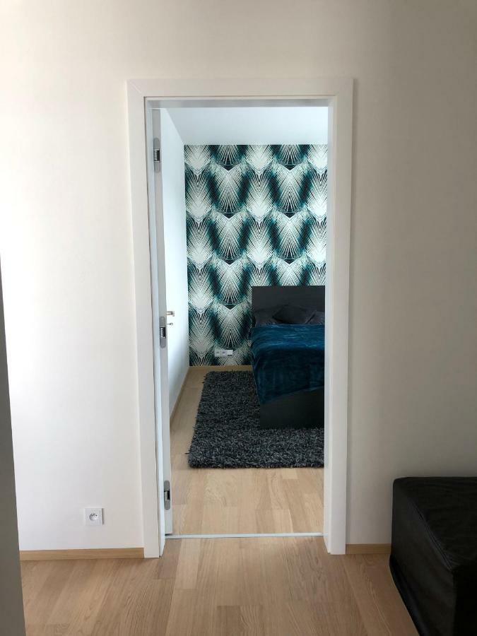 7Th Heaven Apartments Brno Bagian luar foto